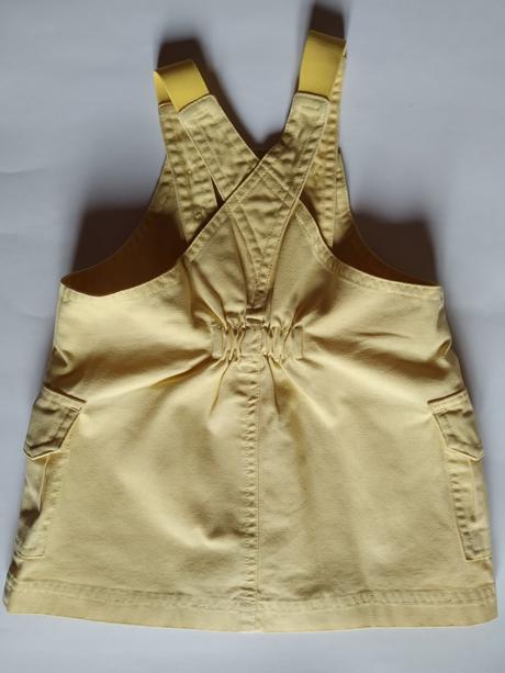 Žluté šatičky, 80