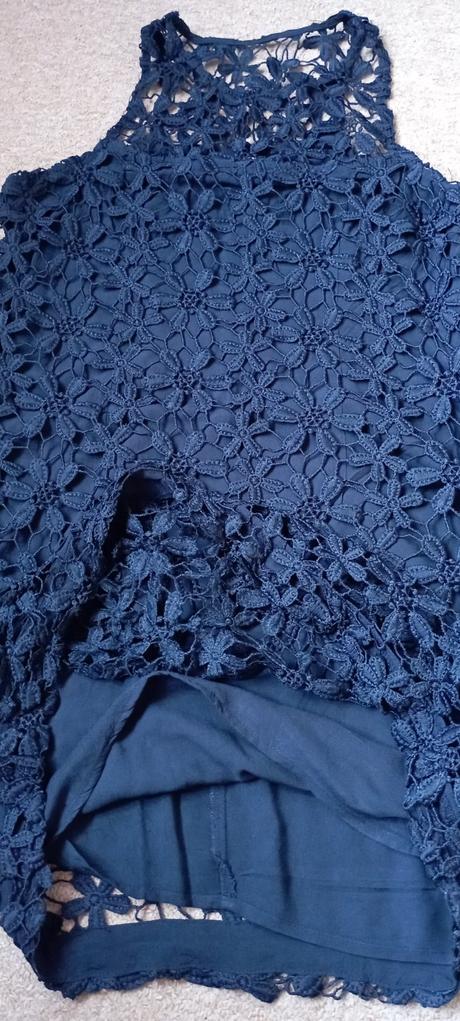 Šaty zn."hollister" vel."m", hollister,m