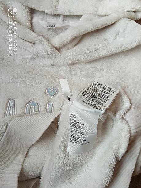 Mikina chlup zn."h&m" vel."146-152", h&m,146