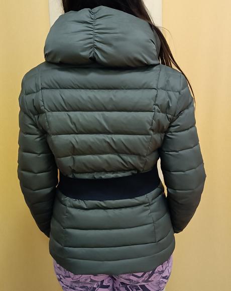 Zimní bunda guess s odepínacím límcem, guess,m