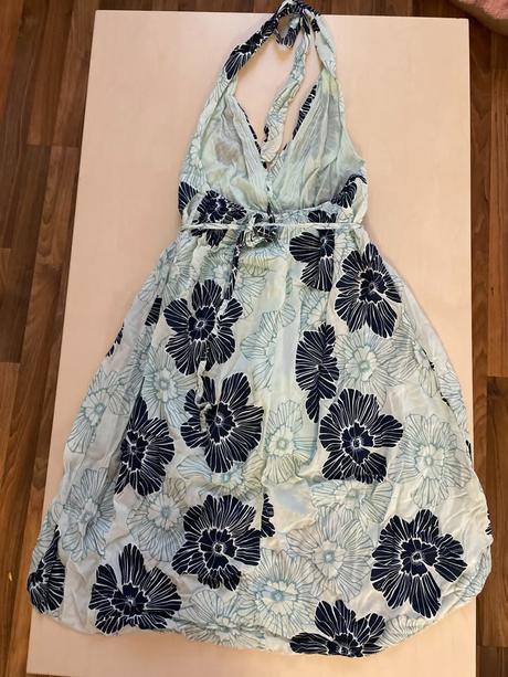 Modré letní šaty s květy, vel neuvedena cca s/m, s