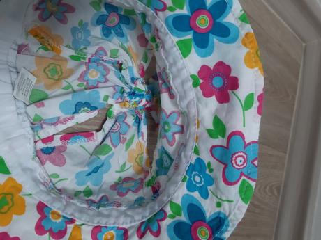 Klobouk, klobouček, 110