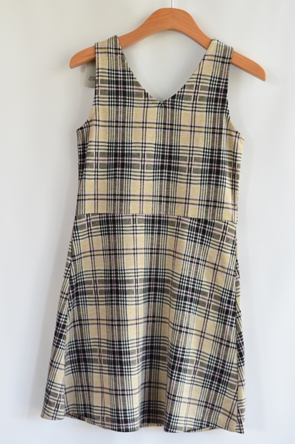 Šaty vel. 9 - 10 let, river island,140