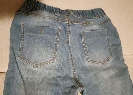 Dámské džegíny (jeggins), 38