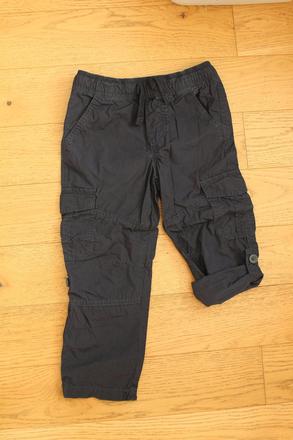 Tmavě modré pláťáky, f&f,110