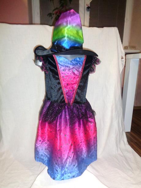 Karneval - kouzelnice - 7 - 8 let,