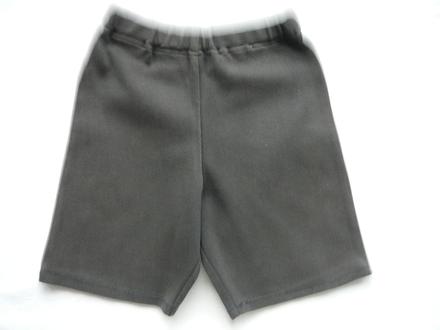 Chlapecké kraťasy, 74