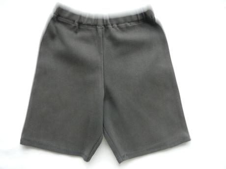 Chlapecké kraťasy, 74