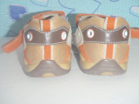 Plné zdravotní sandálky - sportovní model, santé,23