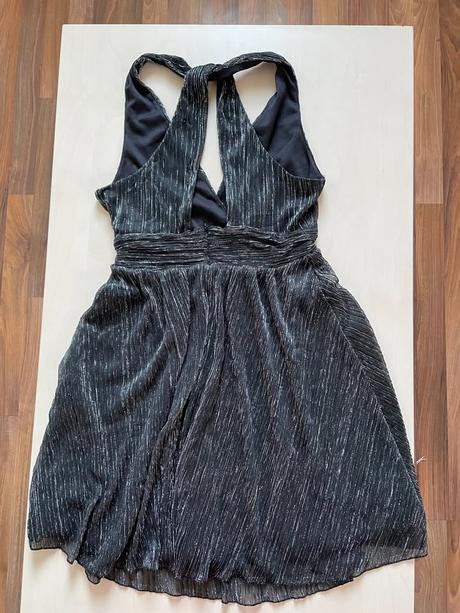 Černé šaty se stříbrným třpytem, vel m i méně, ami, amisu,m