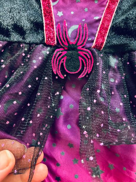 Ob/ kostym čarodějka - v.7/8 let, 