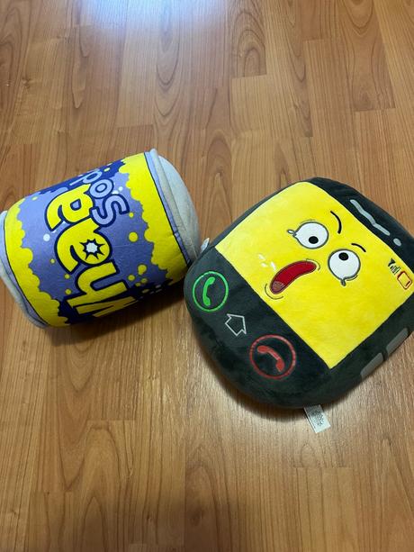 Plyšák telefon a soda-zvuk,