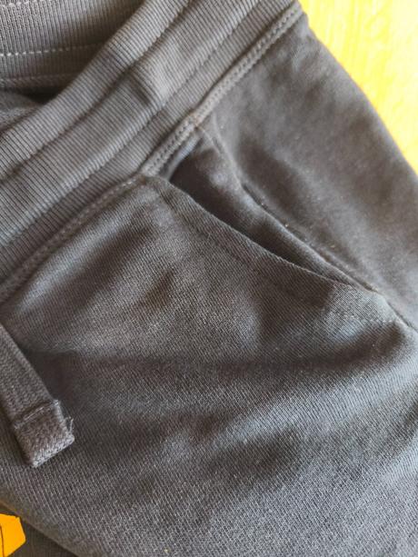 Chlapecké tepláky, lupilu,110