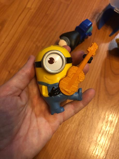 Mimoň plyšák + figurky,