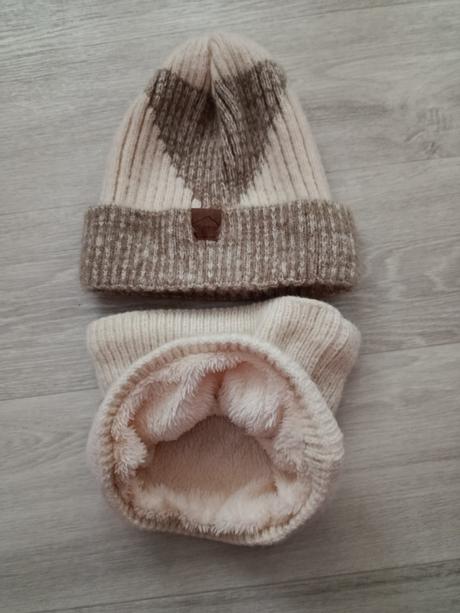 Čepice s nákrčníkem, l / m