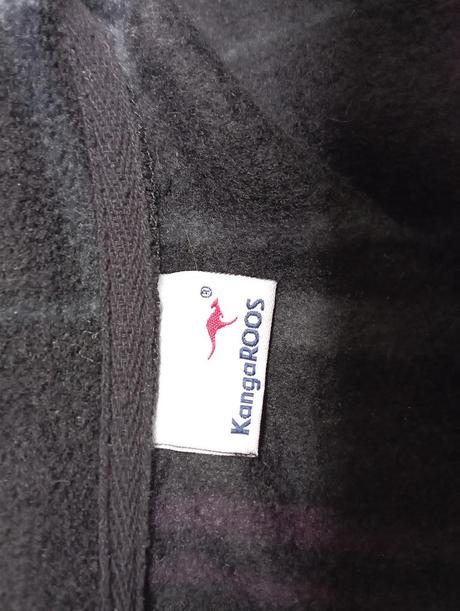 Dívčí mikina zn. kangaroos, 140