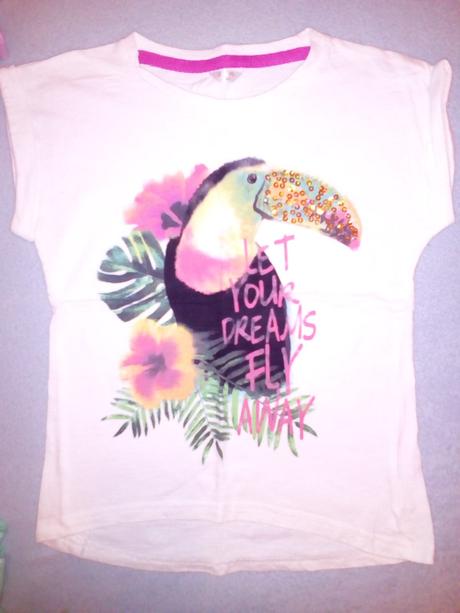 Tričko s tukanem, 122