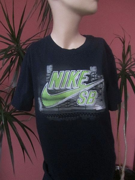 Tričko, nike,152