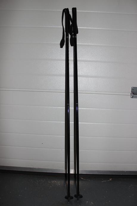 Běžkařské hůlky 115 cm, 