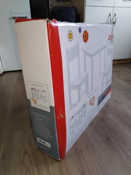 Souprava set nového nábytku do dětského pokoje,