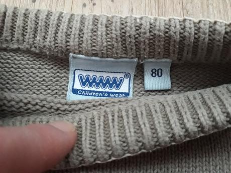 Svetr 80, 80
