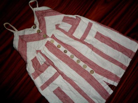 Luxusní pruhované propínací šaty, st. bernard,104