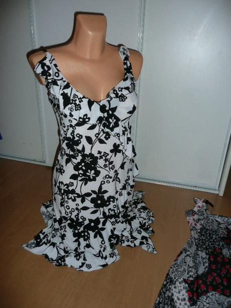 Letní šaty uni velikost květy s-l 3x, m
