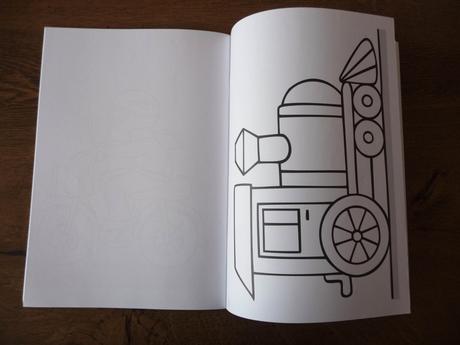 Omalovánky a4 štětec a pastelka 1,