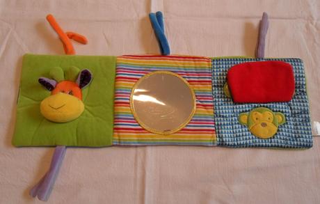 J1	knížka / hrací mantinel, 