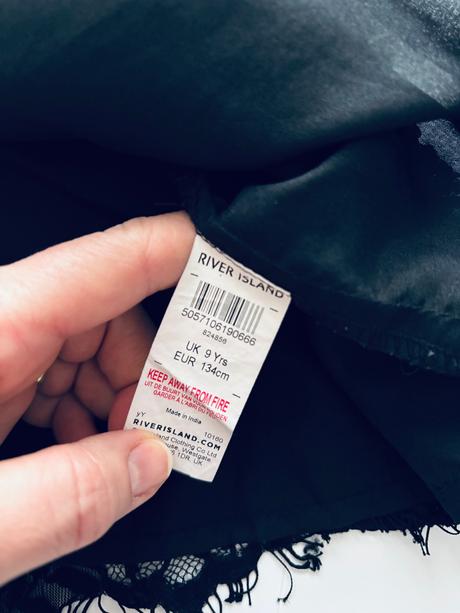 Ob/ šaty letní / společenské krajkové - v.9 let, river island,134