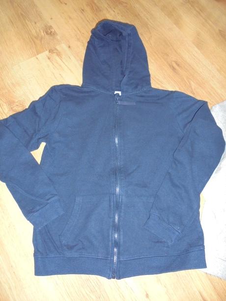 Dvě mikiny zn. sinsay, vel. 164, obě nošené a pran, sinsay,164