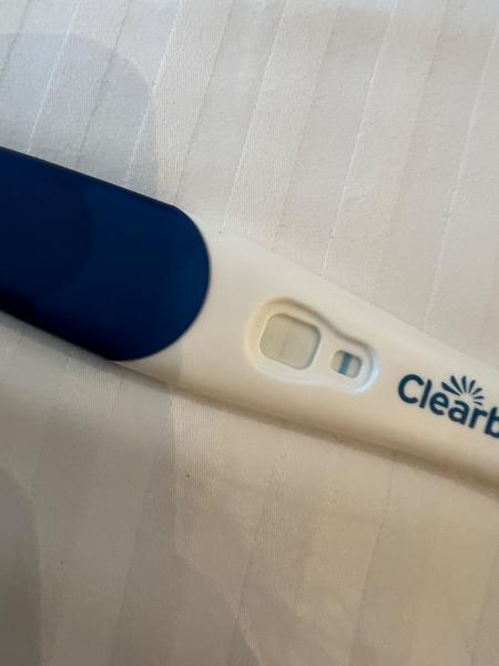 Pozitivní Clearblue test a negativní papírkové výsledky: Co dělat?