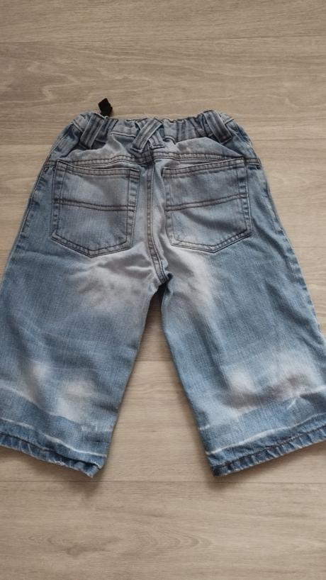 Kraťasy vel. 6-7 let, cherokee,122