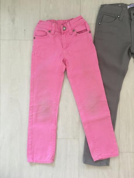 Balík dívčí kalhoty, rifle a tříčtvrťáky (6-8 let), 122–134