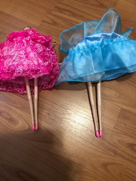 3x panenky typu barbie,