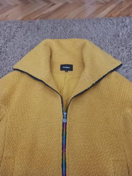 Kabátek, desigual,36