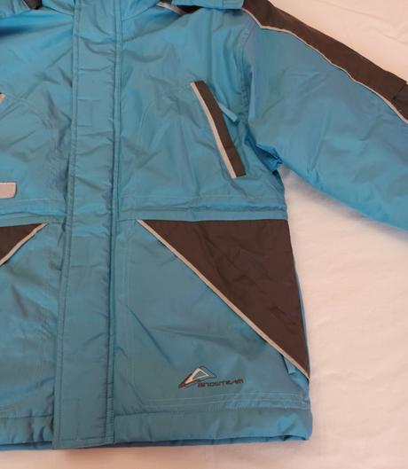 Světle modrá zimní bunda, 176