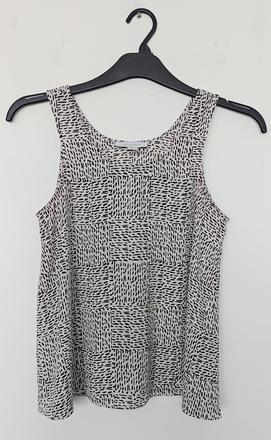 Tílko, atmosphere,36