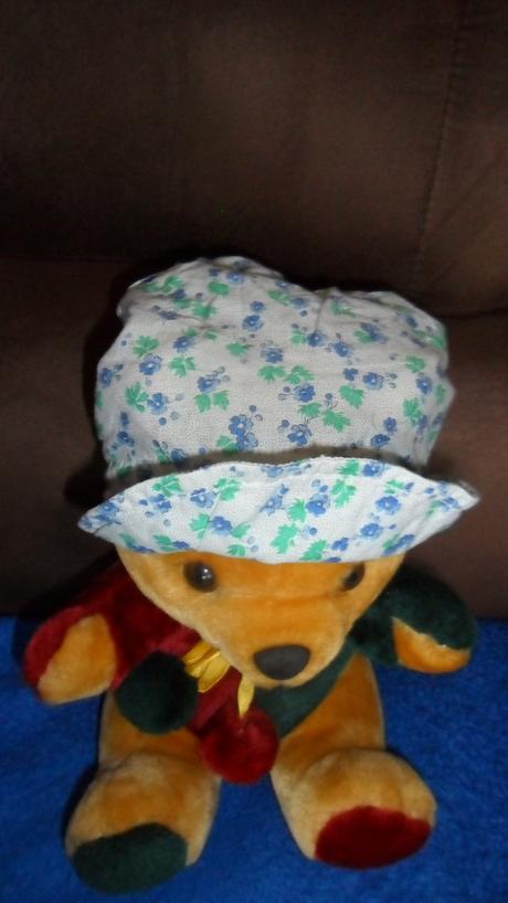 244 - klobouček, 86