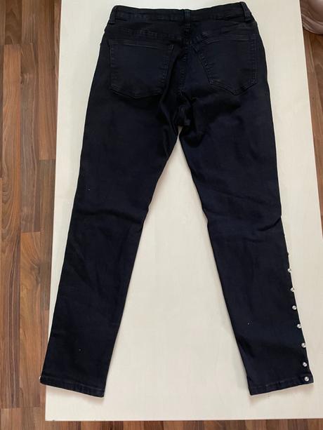 Džíny s cvoky a dřením, spíše menší nebo 7/8, vel, denim,m