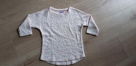 Tričko se srdíčky vel. 116 délka 50cm, šířka 34cm, f&f,116