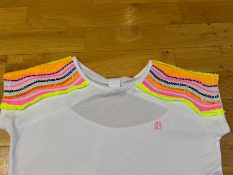 Tričko s průstřihem na zádech, 134