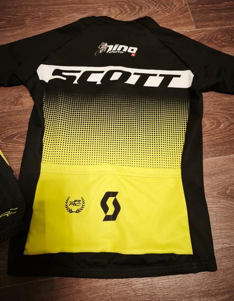 Cyklistický komplet dres a kraťasy scott 146/158, 146