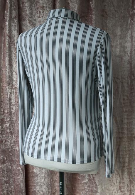 Černobílá elastická halenka marks&spencer vel.48, marks & spencer,48