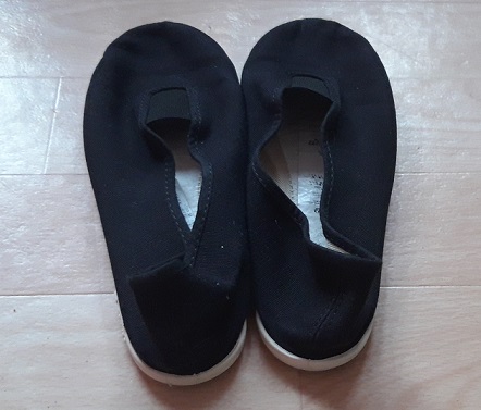 Cvičky černé decathlon 35, decathlon,35