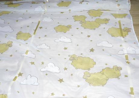 2 zaclonky s beranky a oveckami,