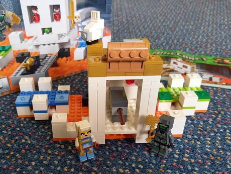 Lego minecraft 21145 - the skull arena., 