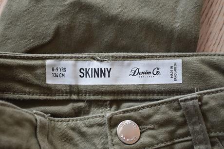 Džíny vel. 8 - 9 let, denim co,134