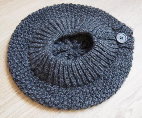 Dámská zimní čepice, baret, 50