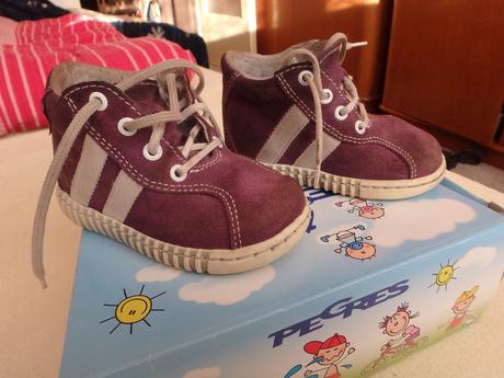 První boty - fialové, pegres,20